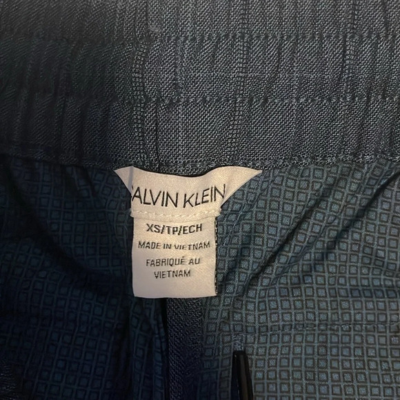 Calvin Klein xs jogger - Picture 3 of 3
